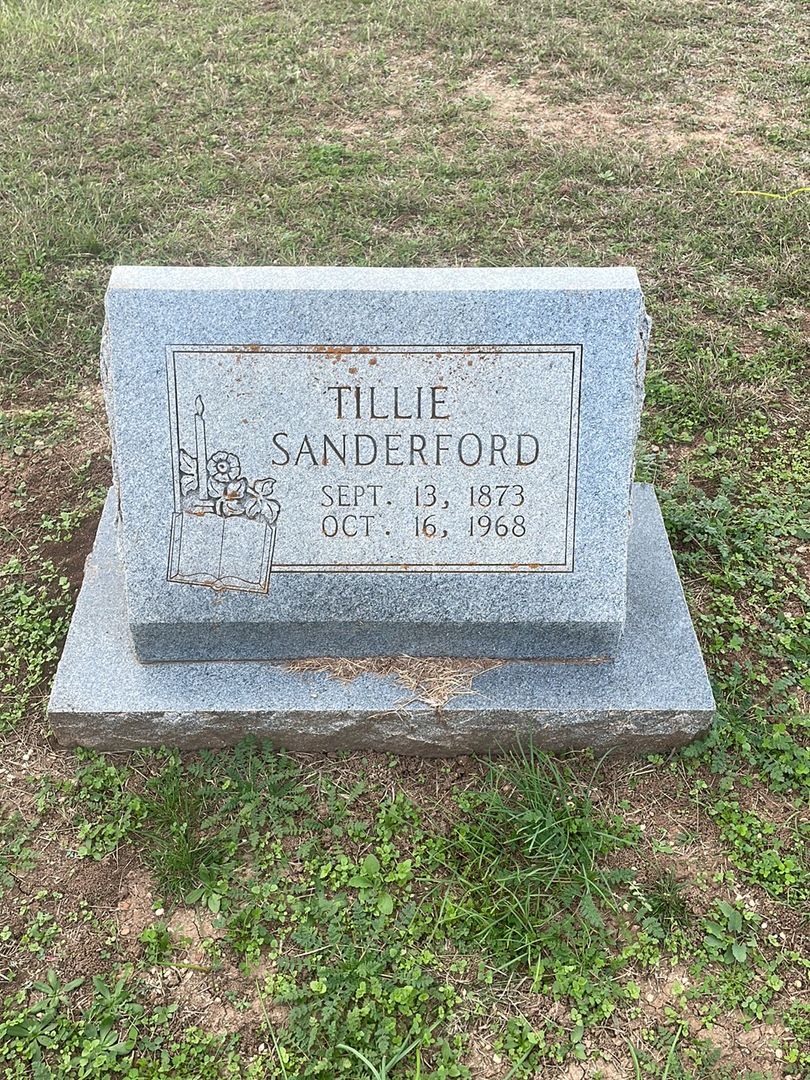 Tillie Sanderford's grave. Photo 1