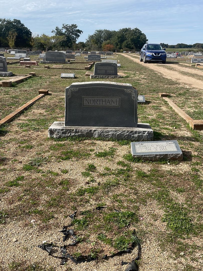 Martha J. Northam's grave. Photo 1