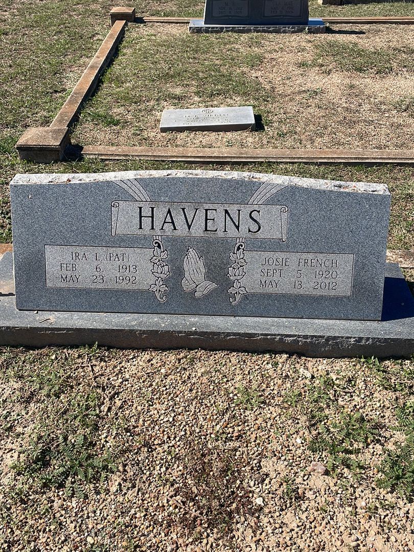 Ira L. "Pat" Havens's grave. Photo 1