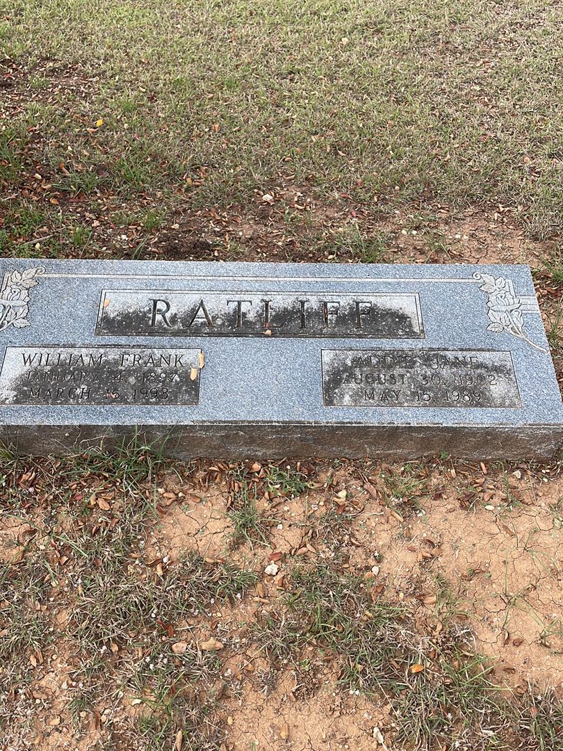 Addie Jane Ratliff's grave. Photo 1