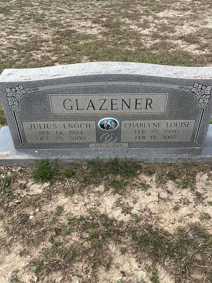 Charlyne Louise Glazener's grave. Photo 1