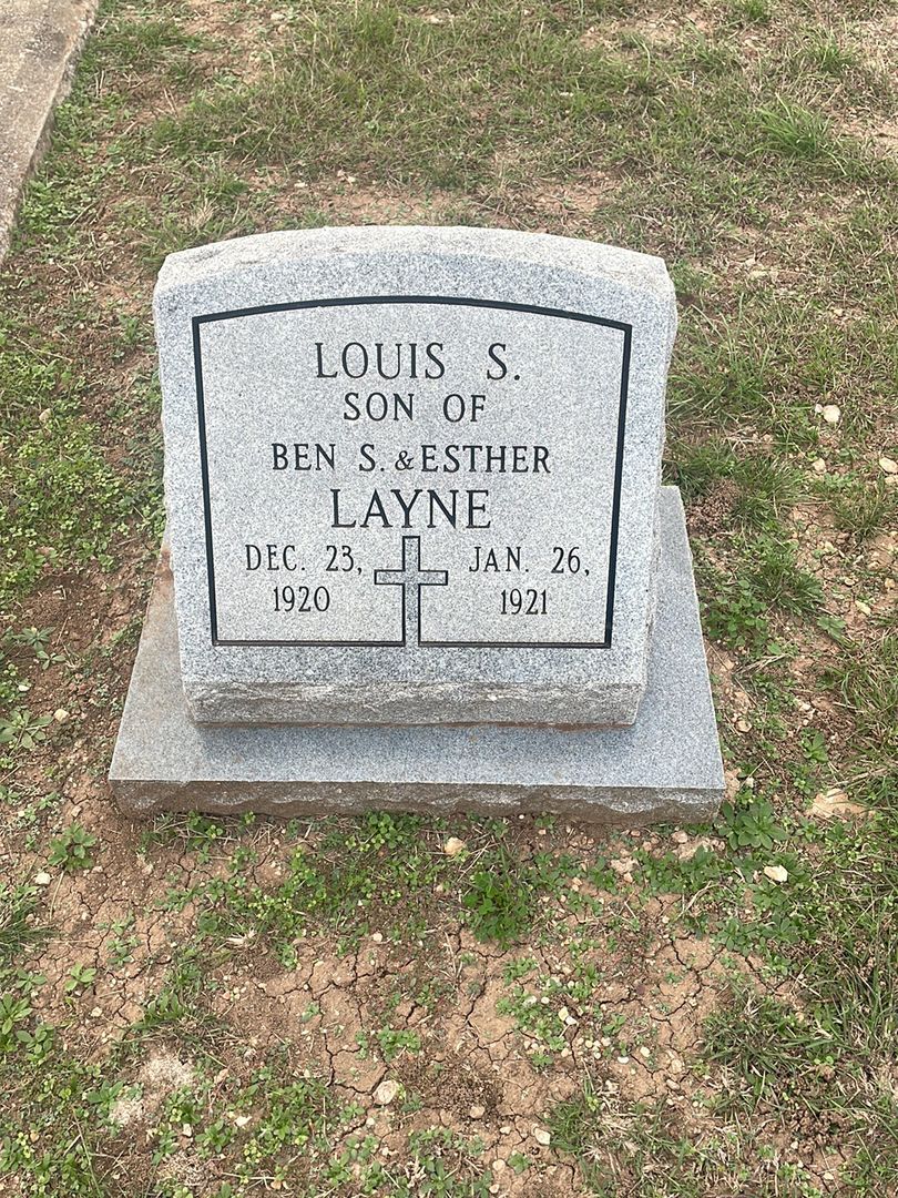 Louis S. Layne's grave. Photo 1