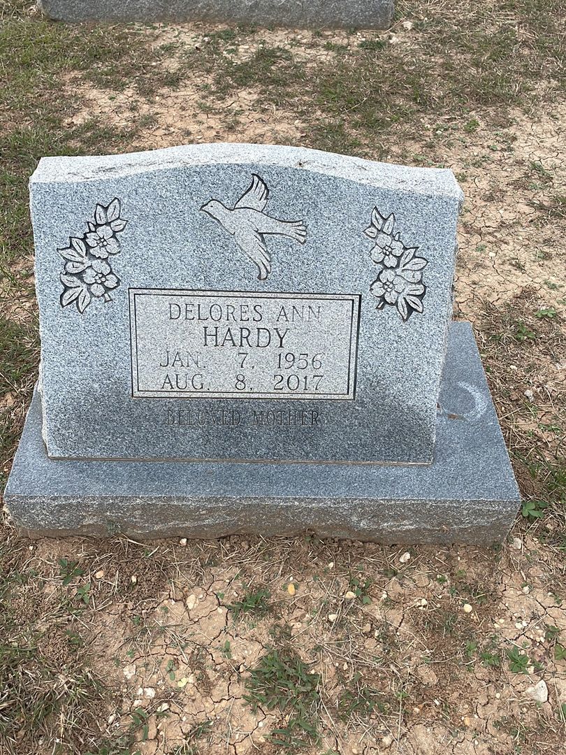 Delores Ann Hardy's grave. Photo 1